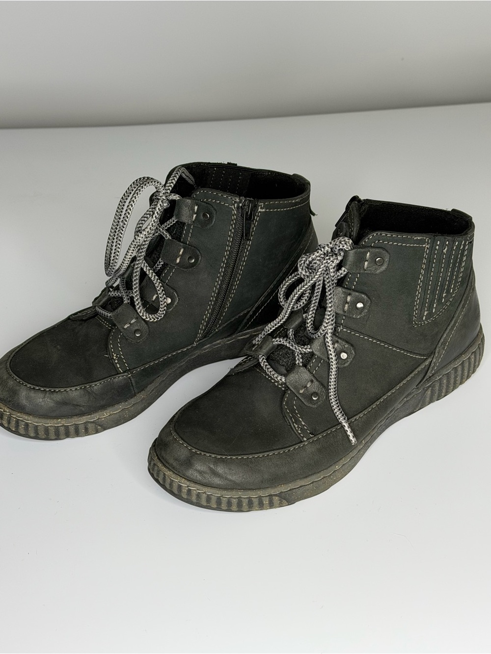 Clarks Magnolia Moon women's Sz 8.5M